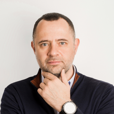 Руслан Алмазов